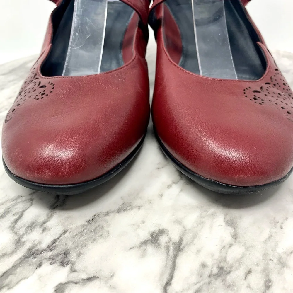 Umberto Raffini Red Leather Comfort Mary Janes 39.5 Retro Whimsigoth Avant Garde